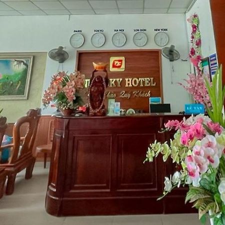 New Sky Hotel Cửa Lò Esterno foto
